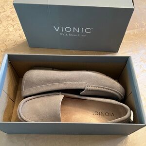 Vionic Taupe Suede Loafers | Size 7